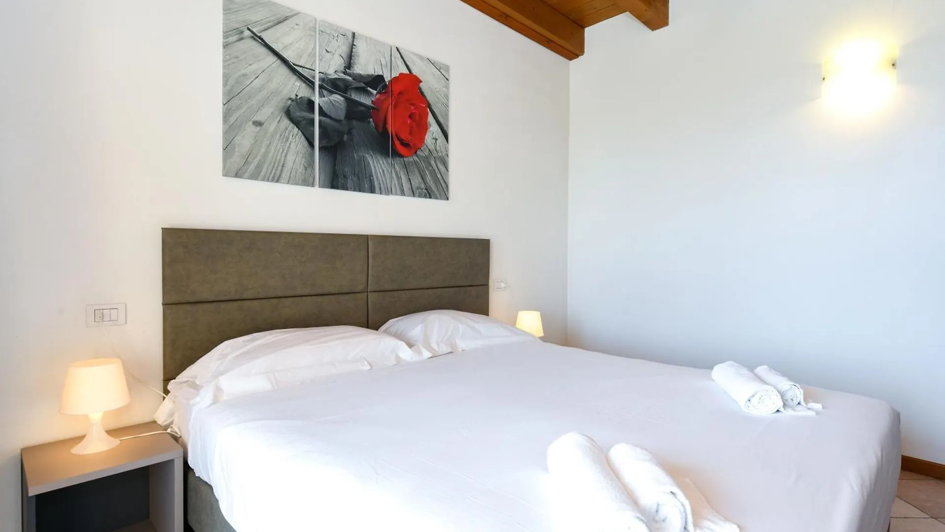 Relais Rosa Dei Venti -Ciao Vacanze- Moniga del Garda Aparthotel
