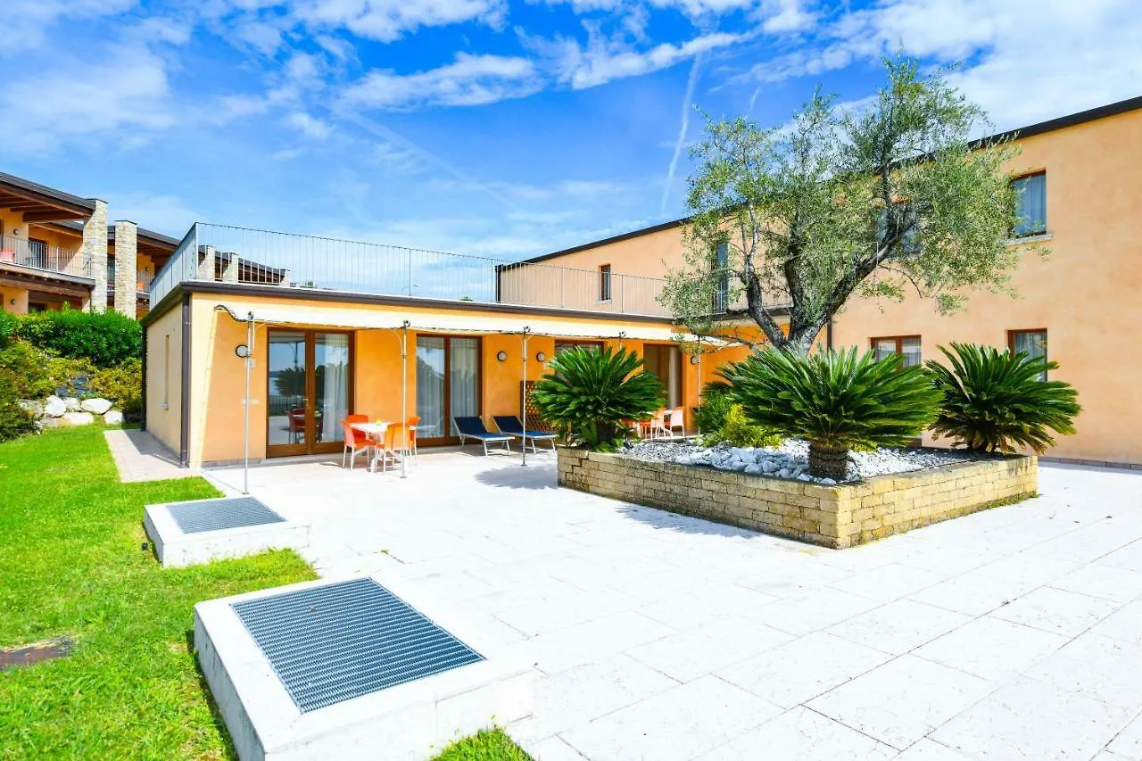 Relais Rosa Dei Venti -Ciao Vacanze- Moniga del Garda Aparthotel