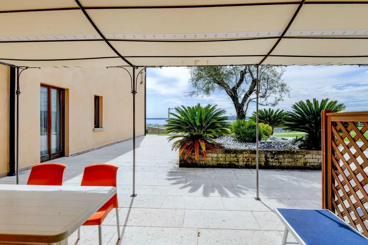 Aparthotel Relais Rosa Dei Venti -Ciao Vacanze- Moniga del Garda