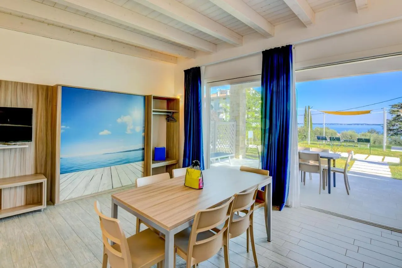 Relais Rosa Dei Venti -Ciao Vacanze- Moniga del Garda 3*,
