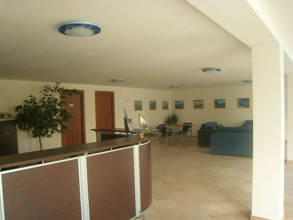 Relais Rosa Dei Venti -Ciao Vacanze- Moniga del Garda Lejlighedshotel